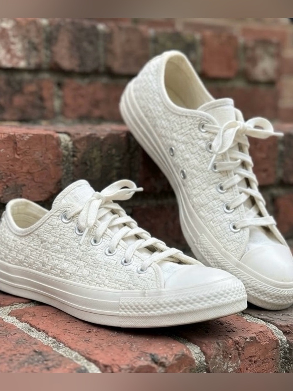 Converse All Star Low Top Basket Weave Sneakers --White